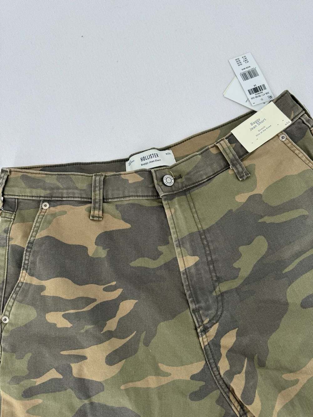 Hollister Baggy Jean Short Size 34 Camo Stretch Denim